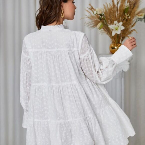 Babydoll Adorable white eyelet lace ruffle tier style dress! New!! - Picture 4 of 12